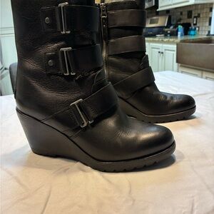 Sorel Black Leather Wedge Boots